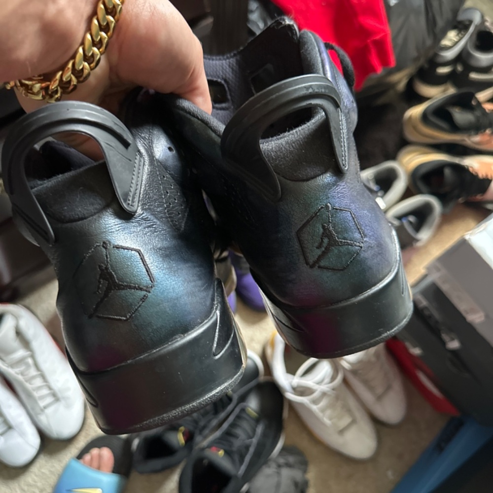 Jordan 6 - Picture 4 of 4